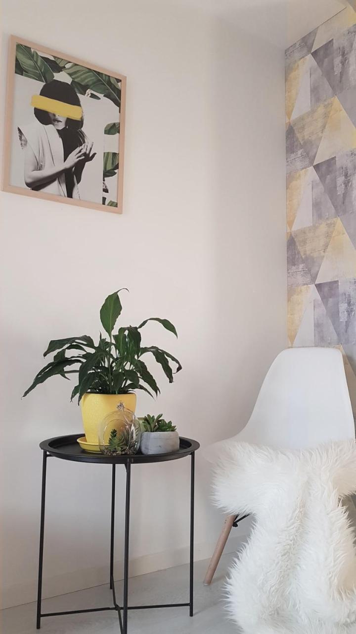 Bs Apartment Flatiron Skopje Bagian luar foto